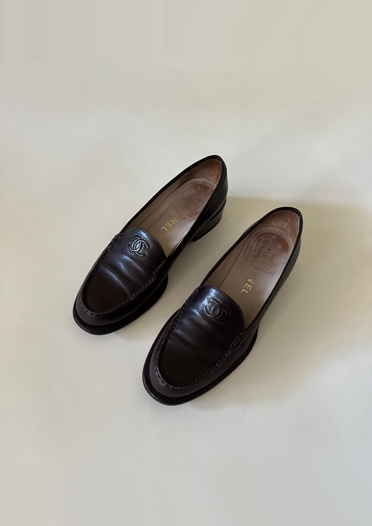 CHANEL Loafers