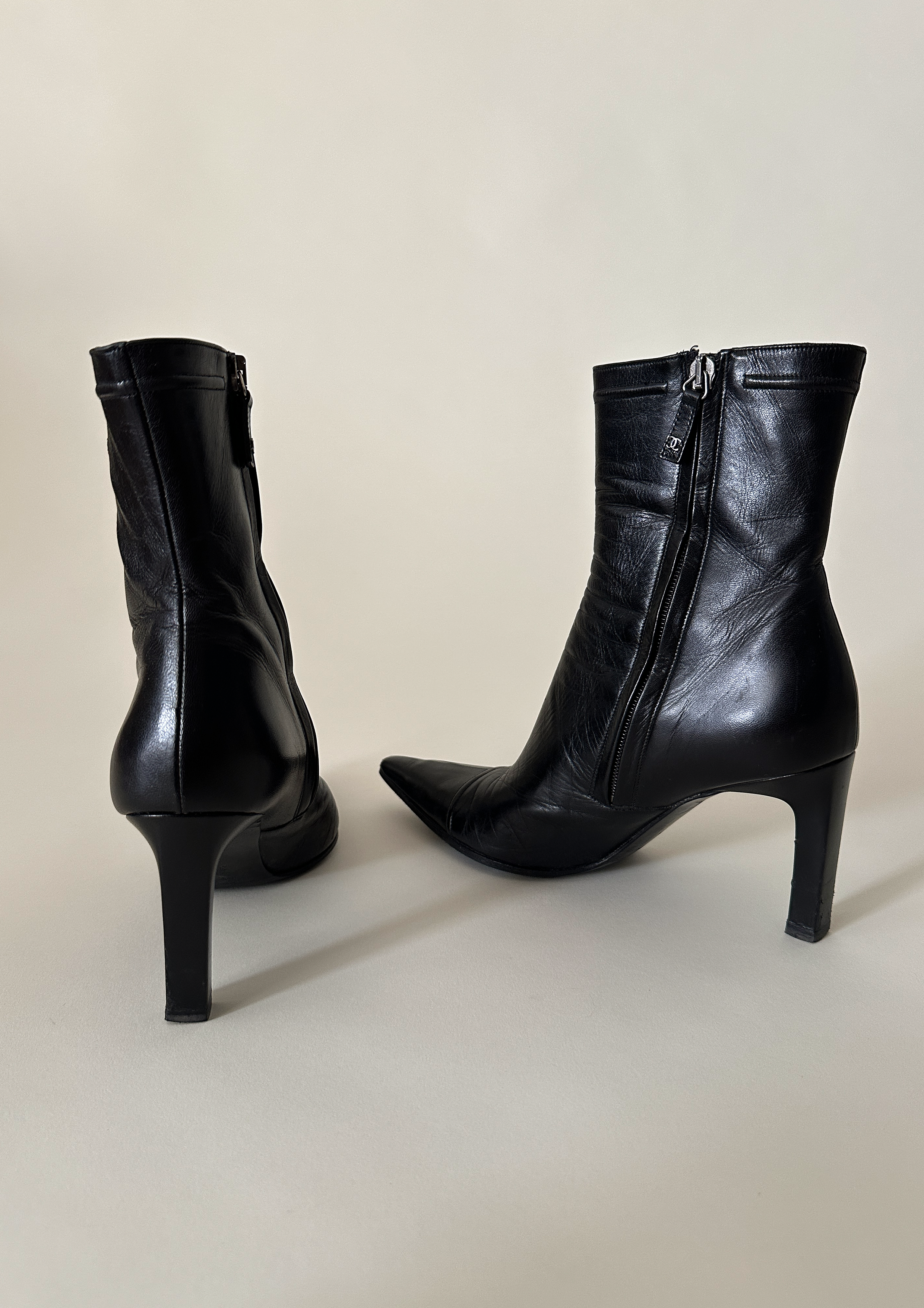 CHANEL Boots