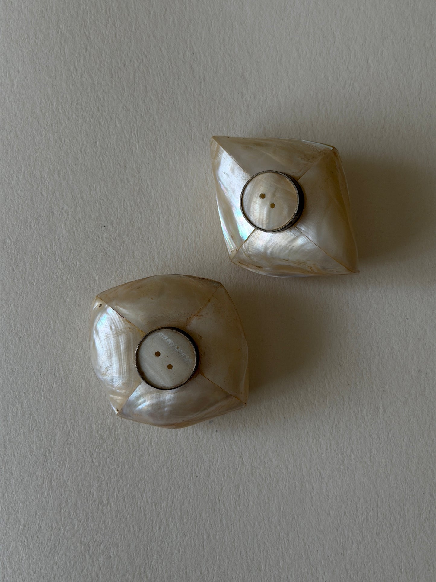 Mother-of-Pearl Salt Pepper Shakers